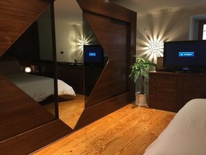 1 makuuhuone, silitysrauta/-lauta, Wi-Fi, vuodevaatteet