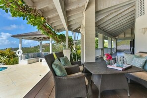 Villa, plusieurs chambres | Terrasse/Patio