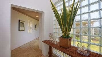 Villa, 2 Bedrooms | Interior