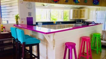 Vila, 3 quartos | Cozinha privada | Geladeira, fogão, cafeteira/chaleira, torradeira