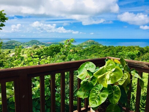 Hummingbird Villa - Tropical 3 bedroom Villa with Panoramic Views 3 Home by RedAwning