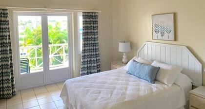 Bay View #7 - 3 bedroom, 3.5-bath waterfront townhouse in a gated community in Rodney Bay 3 Townhouse by RedAwning