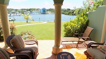Townhome, 2 Bedrooms | Teres/patio