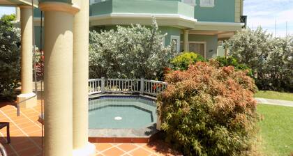 The Pelican #3 - Spacious 3 bedroom 2.5 bath waterfront townhome in the heart of Rodney Bay. 3 Townhouse by RedAwning