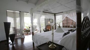 Villa, 2 habitaciones | 2 dormitorios, tabla de planchar con plancha, wifi gratis y ropa de cama