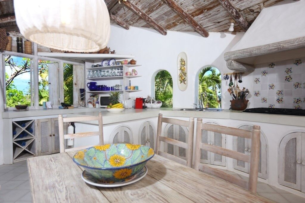 Villa, 2 Bedrooms | Dapur peribadi | Peti sejuk, ketuhar, pembancuh kopi/teh, pembakar roti 