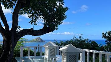 Vila, 3 quartos | Opções para refeição ao ar livre