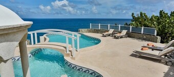 Sprawling Villa With Uninterrupted Sea Views - Equinox 4 Bedroom Villa by RedAwning