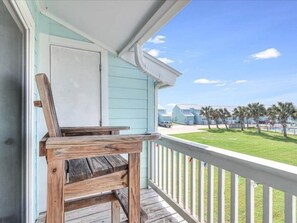 Condo, 3 Bedrooms | Property grounds