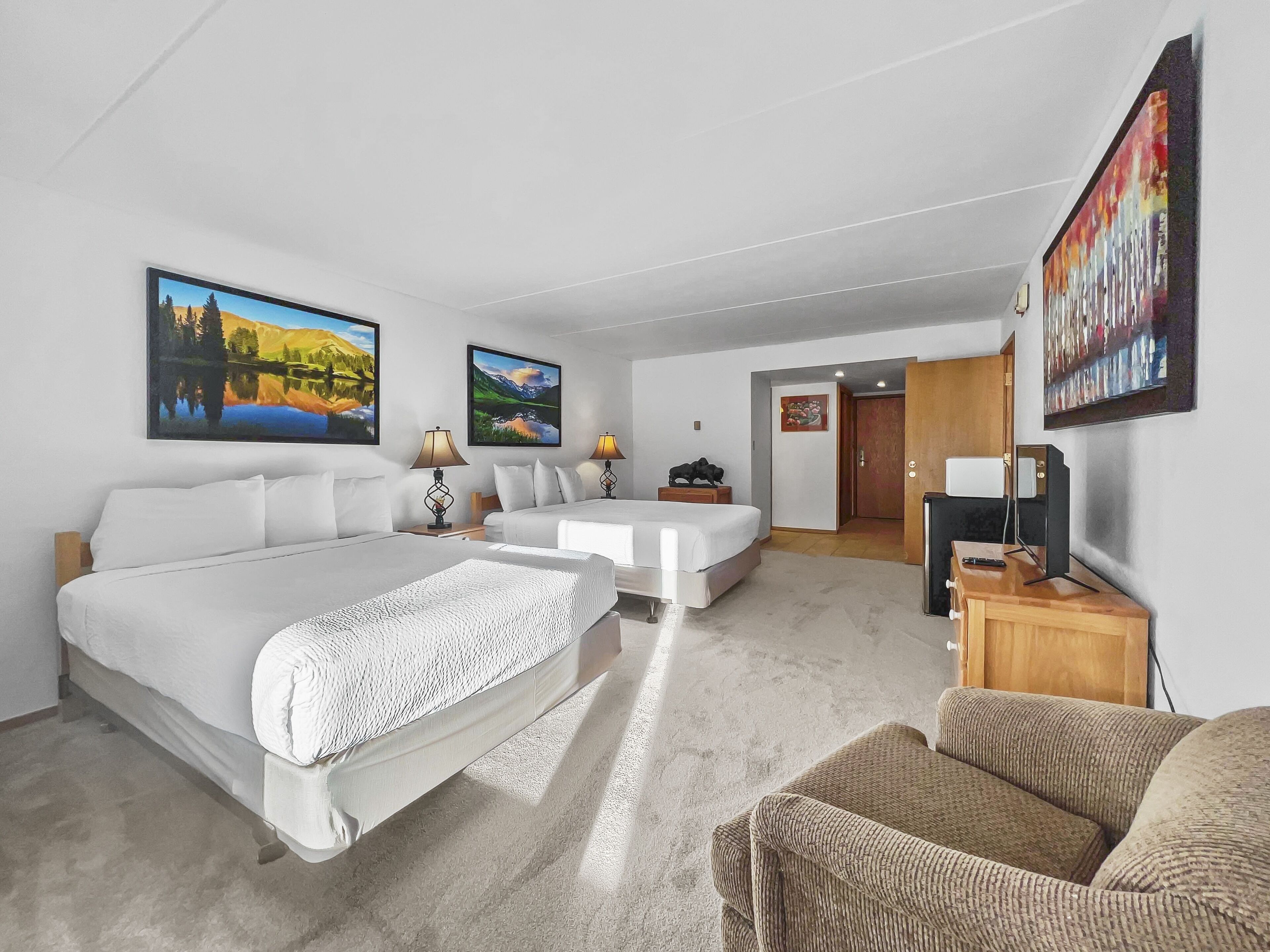 Condo, 2 Bedrooms | 2 bedrooms, laptop workspace, iron/ironing board, free WiFi