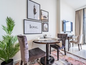 Safe på rommet og wi-fi (inkludert)