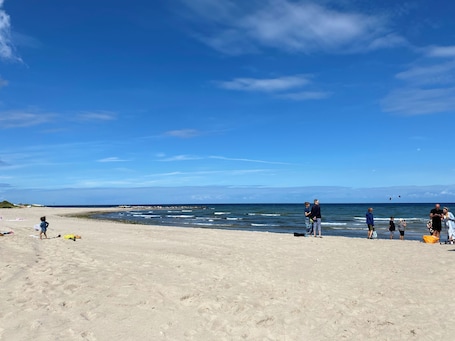 Una playa cerca