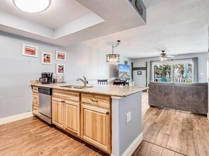 Interior - Bayfront Kontiki 704 (Rockport)
