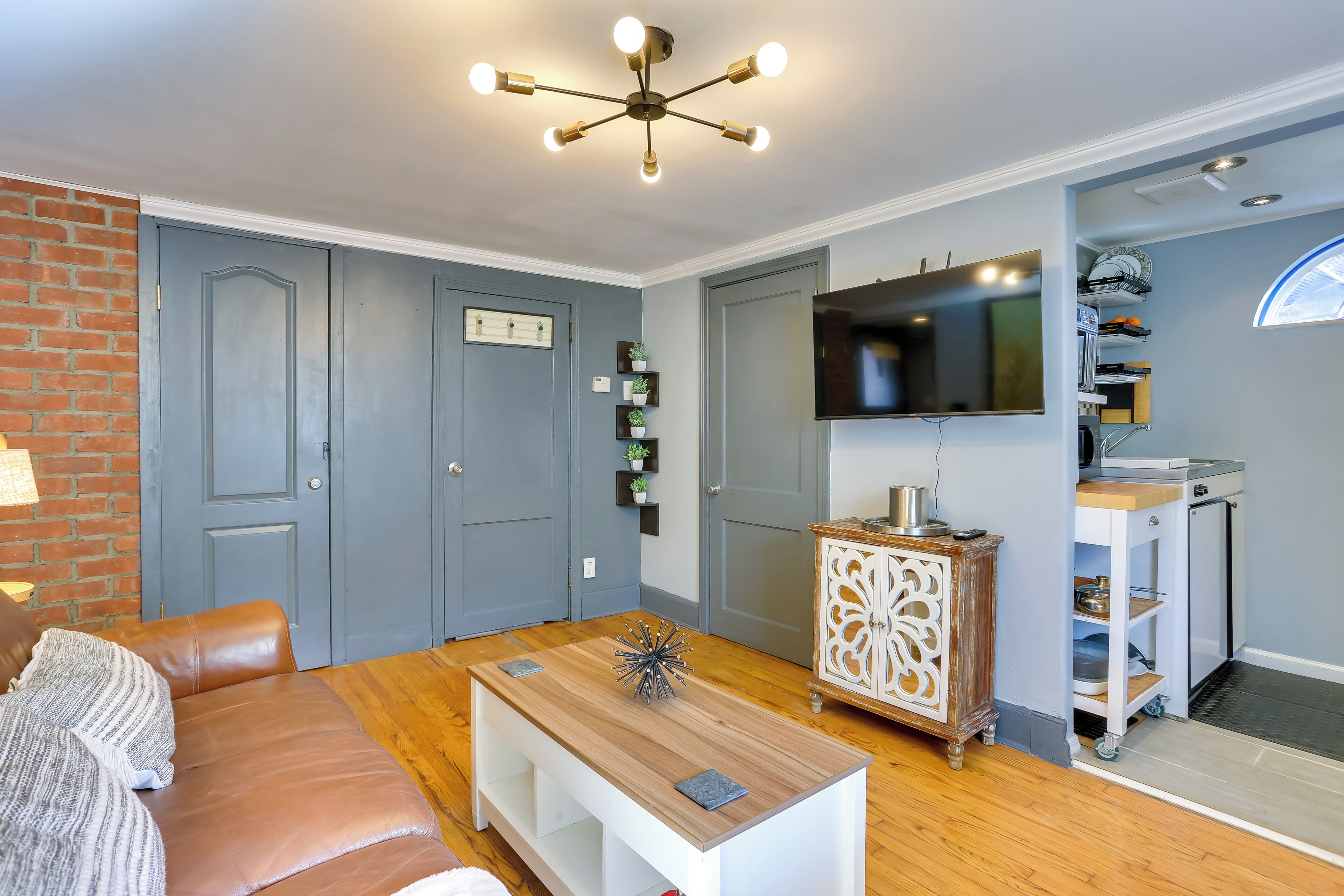 Apartment (1 Bedroom) | Interior