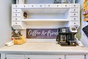 Apartment (1 Bedroom) | Interior - Beacon Apt w/ Patio + Grill; Walk to Main St! (Beacon)