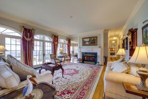 Villa (6 Bedrooms) | Interior