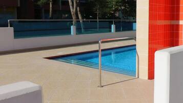 Apartment, 1 Schlafzimmer, Terrasse | Pool | Außenpool