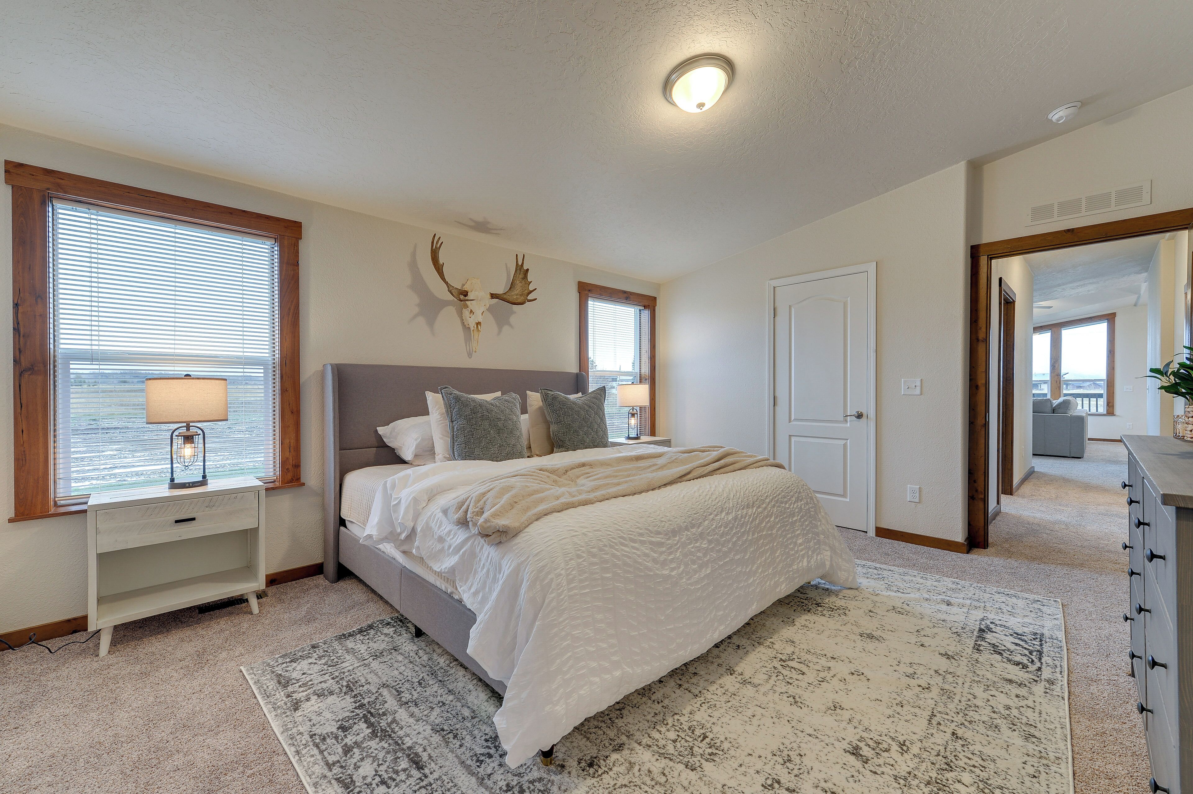 House (3 Bedrooms) | Interior