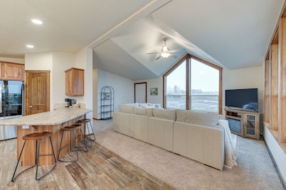Beautiful Tetonia Escape w/ Porch & Teton Views