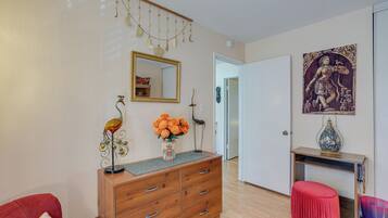 Apartment (2 Bedrooms) | Bahagian dalam