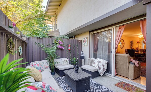 Apartment (2 Bedrooms) | Terrace/patio