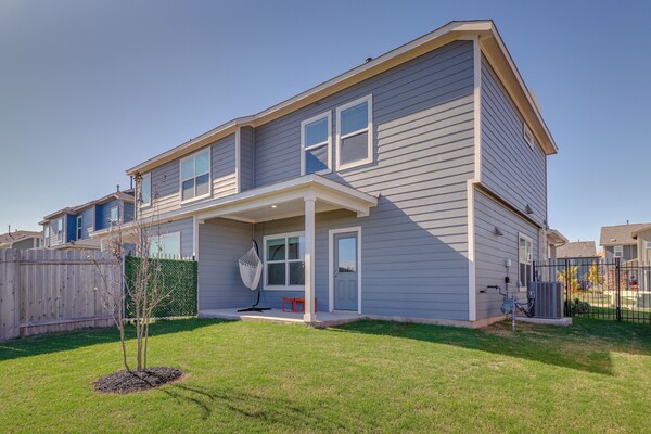 12 Mi To Dtwn Austin: Quiet Home W/ Patio & Yard - Austin, TX