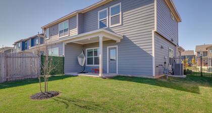 12 Mi to Dtwn Austin: Quiet Home w/ Patio & Yard