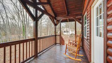 House (1 Bedroom) | Interior