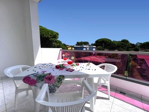 View from property - Sun, sea and Poolside Bliss-beahost (San Michele al Tagliamento)