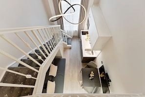 Mezzanine Studio Suite