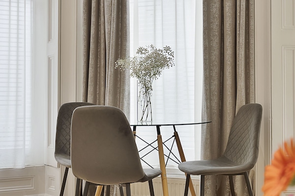 Family Studio Suite | 1 soveværelse, strygejern/strygebræt, gratis baby-/barnesenge