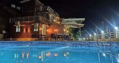 Peaceful Mountain view 3 bhk Villa with private pool