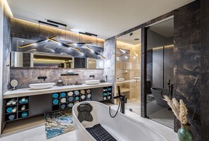 Shower, towels
