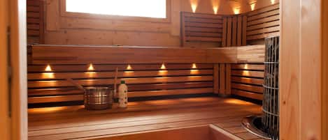 淋浴设施、大花洒淋浴喷头