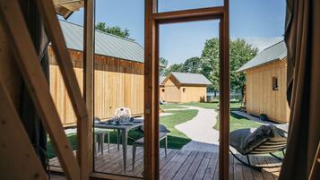 Comfort-Chalet, 1 Schlafzimmer, Gartenblick, zum Garten hin (incl. City Tax) | Terrasse/Patio