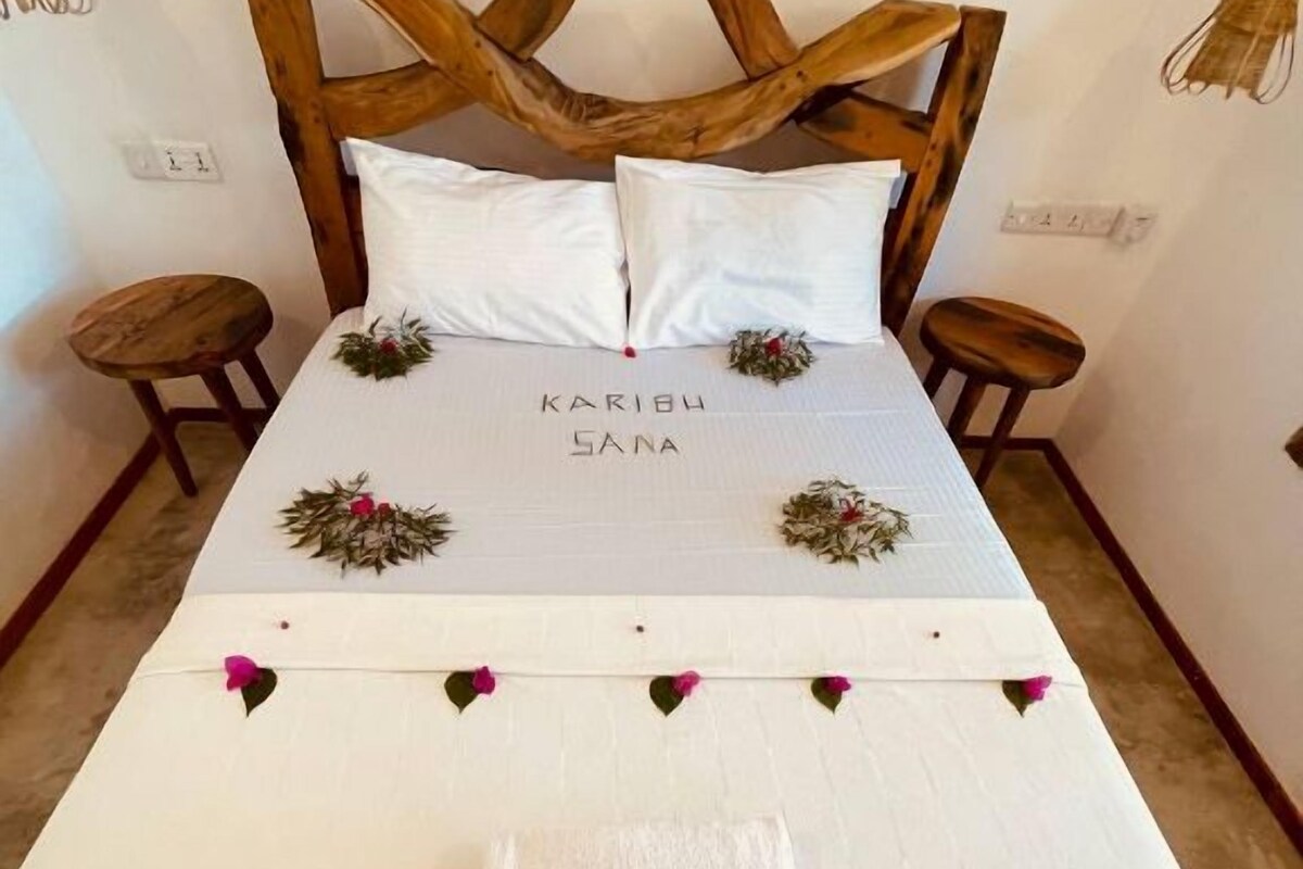 In-room safe, free WiFi, individually decorated, individually furnished