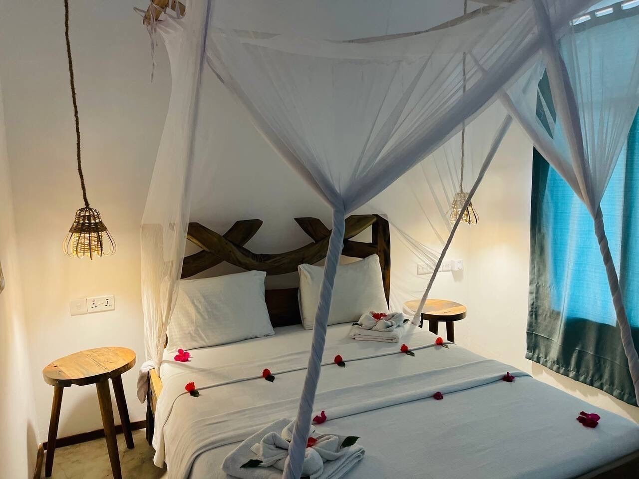 Habitación Deluxe doble | Caja fuerte, decoración individual, mobiliario individual y wifi gratis