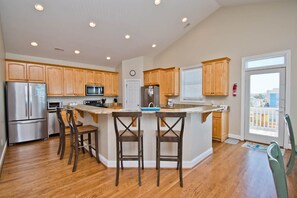 Fridge, microwave, dishwasher, coffee/tea maker