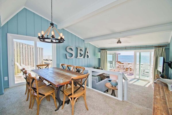 Dining - Beach Dreams East, Oceanfront Duplex in Emerald Isle, NC! (Emerald Isle)