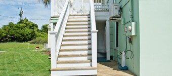 Beach Life Down, Oceanview Duplex in Atlantic Beach, NC!