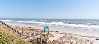 Beach Thyme, Oceanfront House in Indian Beach, NC!