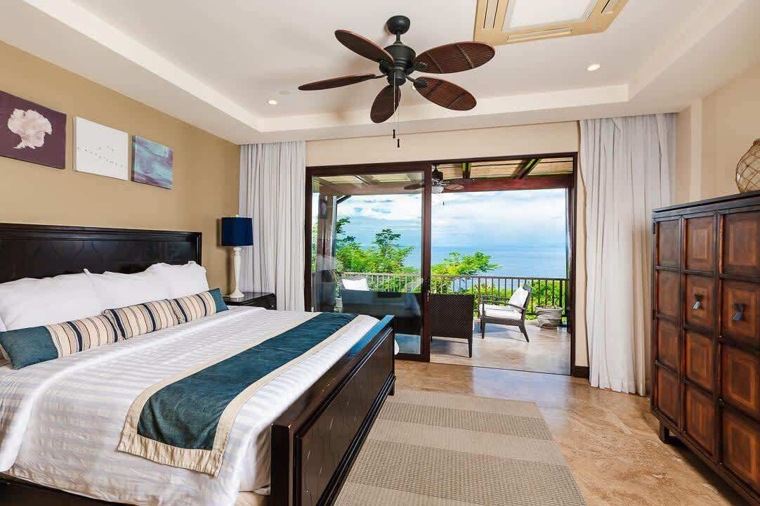 3 bedrooms, iron/ironing board, travel crib, WiFi