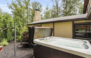 Bañera de hidromasaje exterior