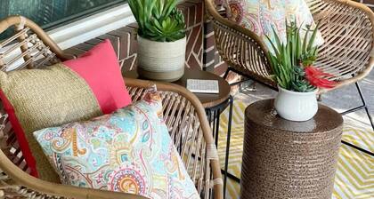 The Vandalia House - Midcentury Rodeo Meets Midtown, University of Tulsa, and Expo Center