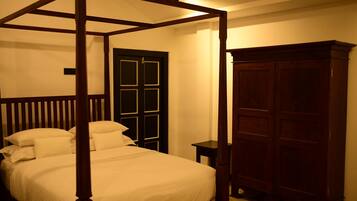 Villa | 1 bedroom, iron/ironing board, free WiFi, bed sheets