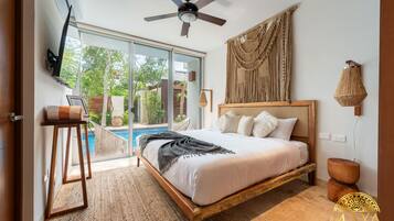 Luxury Condo | 2 bedrooms, blackout curtains, free WiFi, bed sheets