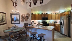 Coffee/tea maker, fridge, microwave, oven - Swan River Condo w/ Hot Tub & Fireplace (Breckenridge)