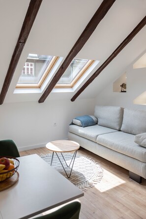 Living area - Modern Loft with Gallery in City Center (Zagreb)