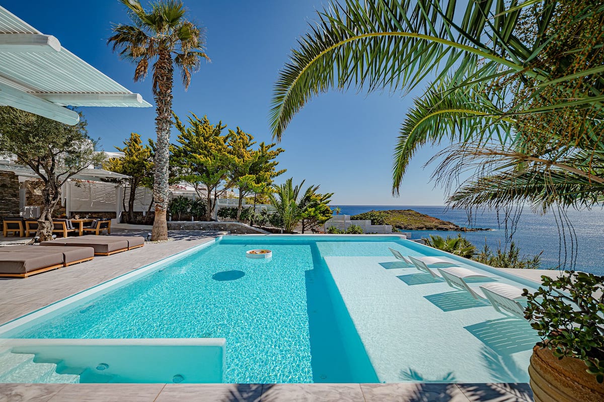 Deluxe villa, privézwembad, uitzicht op zee | 4 slaapkamers, een kluis op de kamer, individueel gedecoreerd