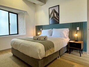 公寓, 2 間臥室 | 高級寢具、熨斗/熨衣板、免費無線上網、床單